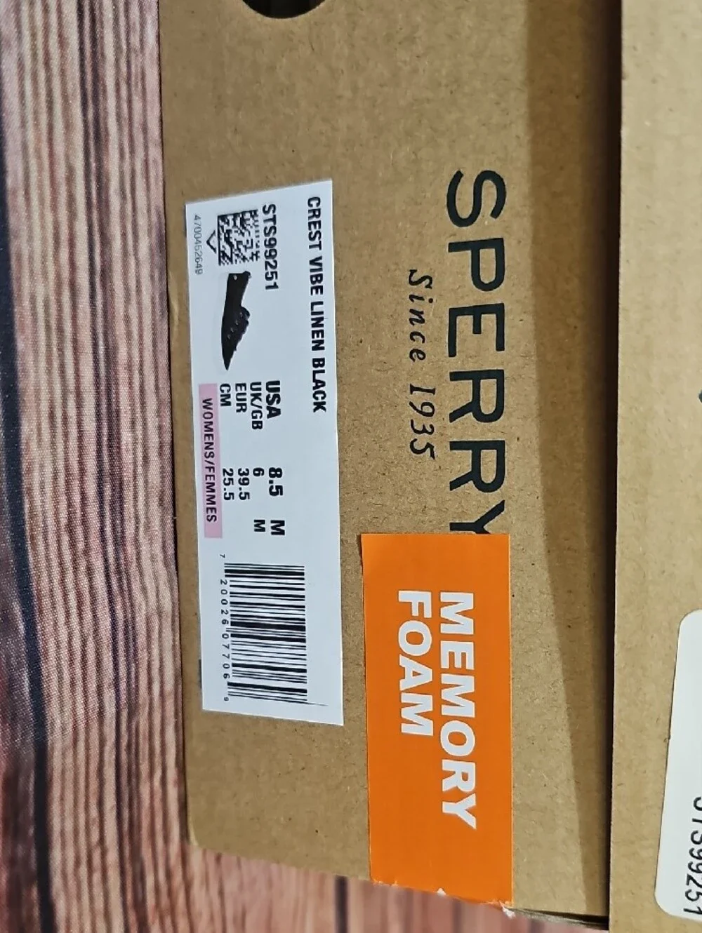 Sperry Womens Black Low-Top Sneakers with White Soles